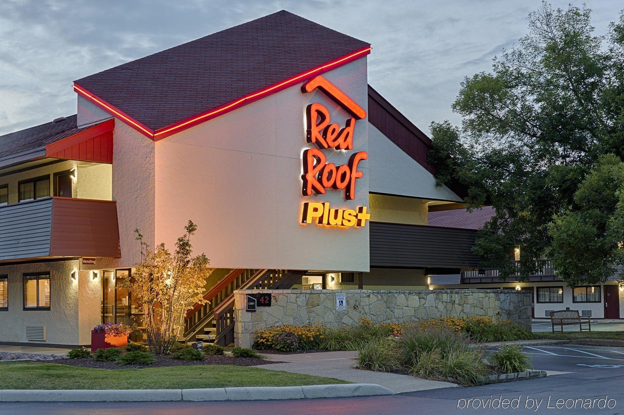 Hotel Red Roof Plus+ At Buffalo - Amherst