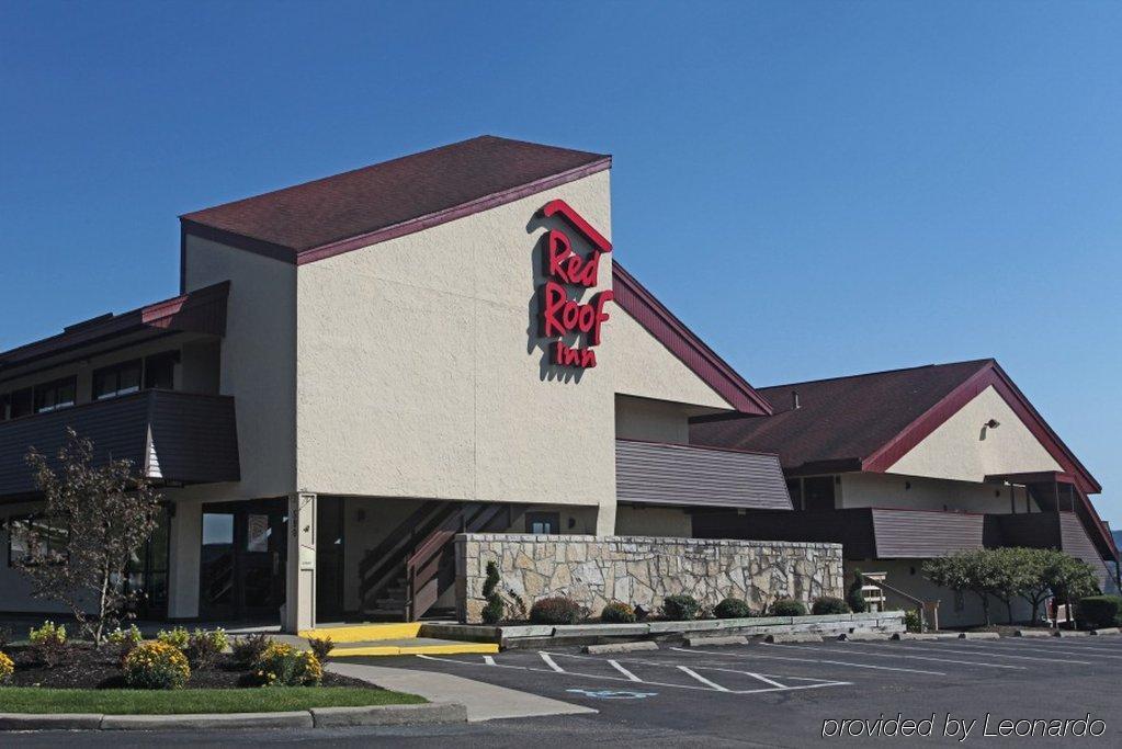 Red Roof Plus+ At Buffalo - 3* Amherst